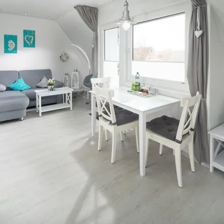 Skippers Apartment *